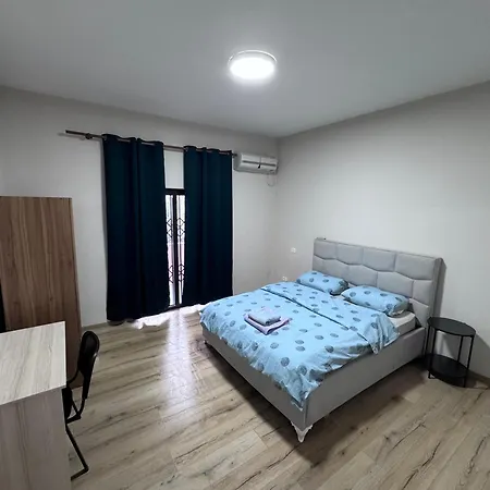 Hostal Efes Private Tirana