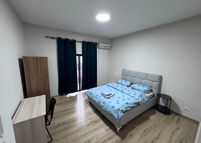 Hostel Efes Private Τίρανα